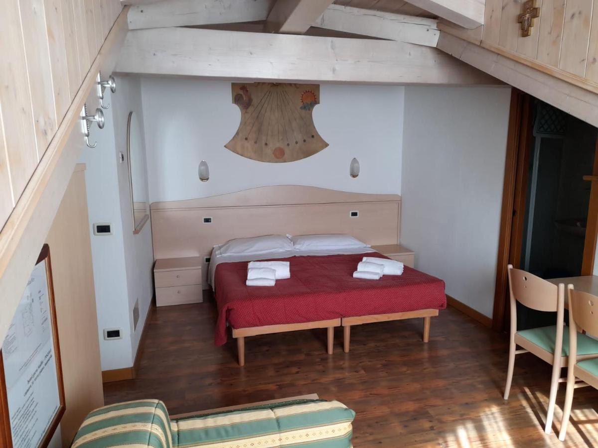 Hotel Garni B&B Maffei Pinzolo Εξωτερικό φωτογραφία