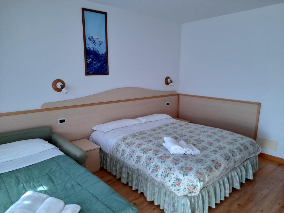 Hotel Garni B&B Maffei Pinzolo Εξωτερικό φωτογραφία