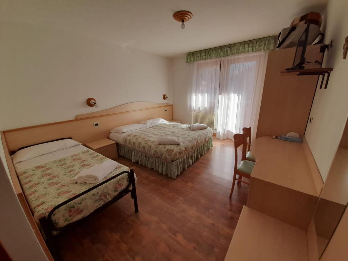 Hotel Garni B&B Maffei Pinzolo Εξωτερικό φωτογραφία