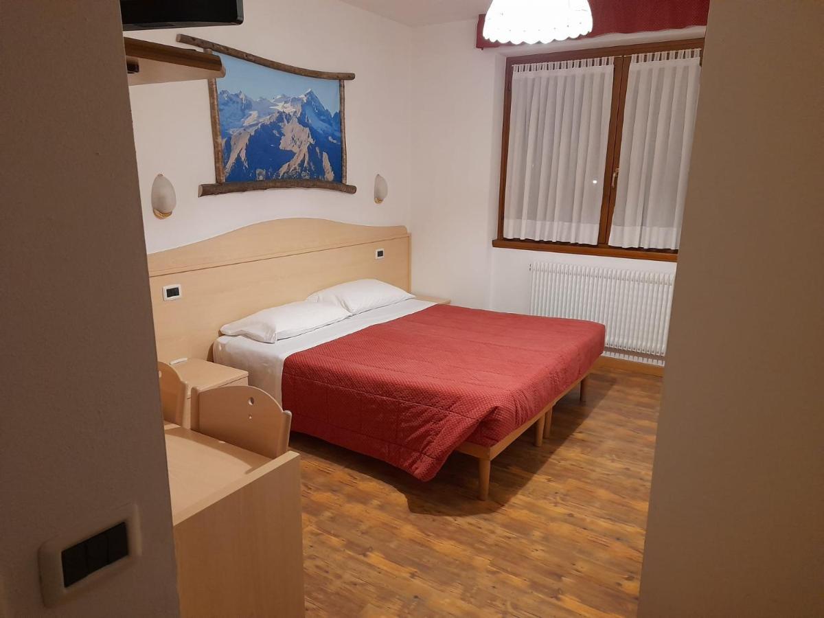 Hotel Garni B&B Maffei Pinzolo Εξωτερικό φωτογραφία
